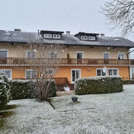 Narcissus Comfortable Holiday home Bad Mitterndorf